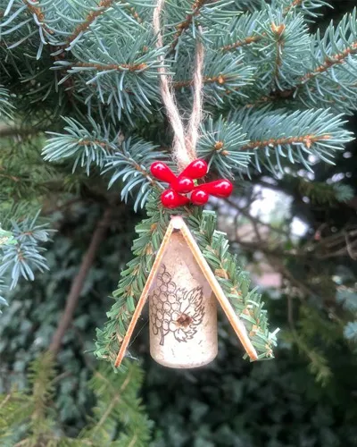 Wine-Cork-Birdhouse-Ornament