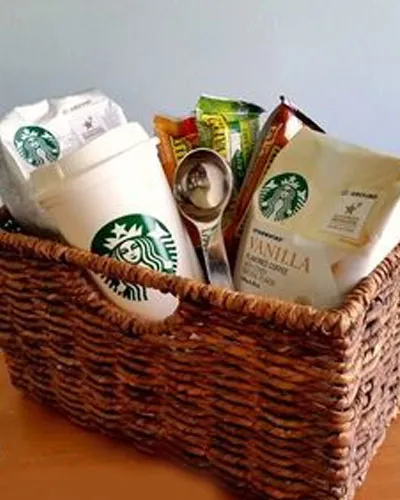 Coffee-lover-gift-basket