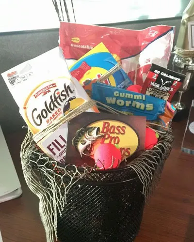Fish-themed-easter-gift-basket